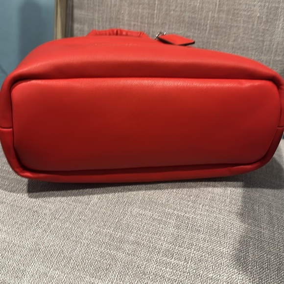 NEW Coach pillow tote bag - Picture 10 of 16